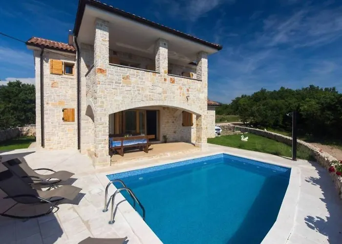 Stone House Iva